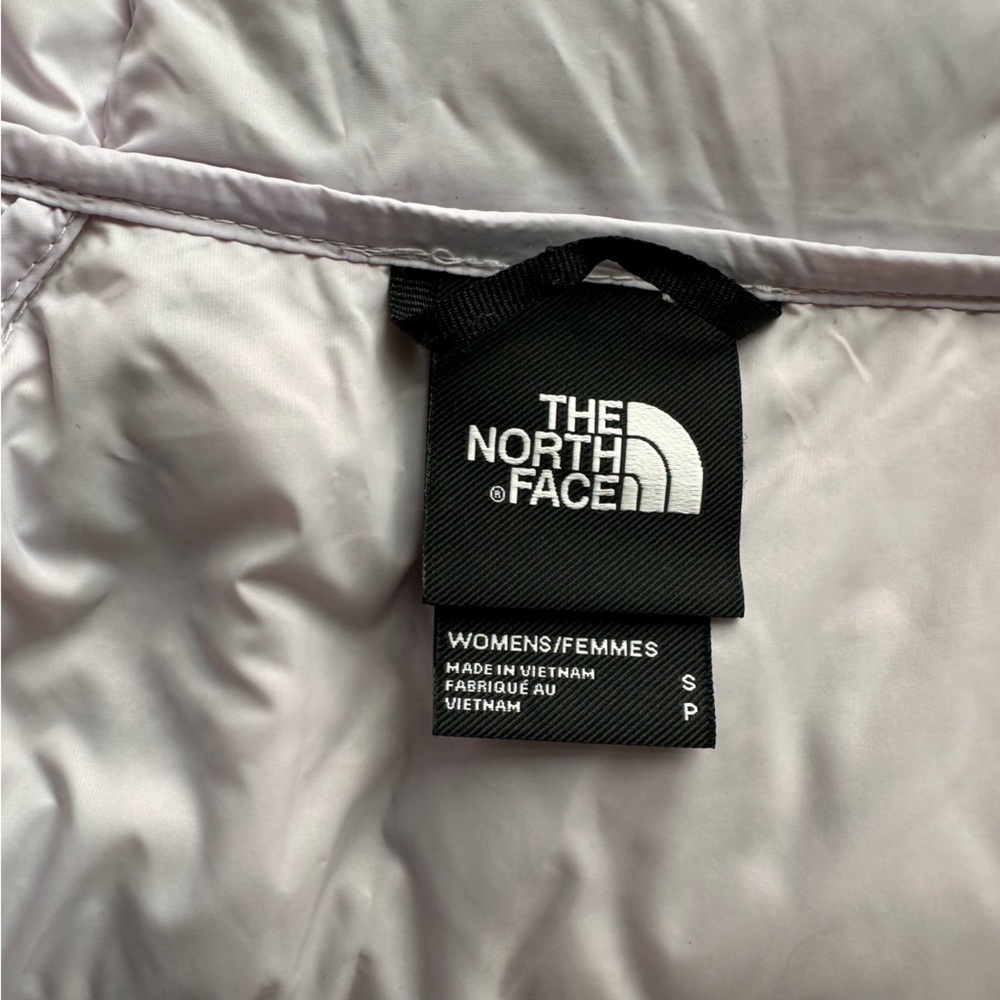 The North Face Hydrenalite Down Hoodie Small Lavender Semi Cropped Puffer EUC - Picture 7 of 10